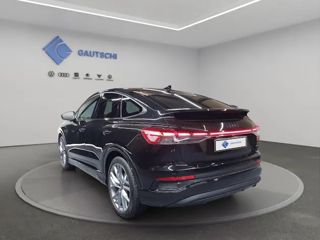 AUDI Q4 Sportback e-tron 45 Attraction quattro
