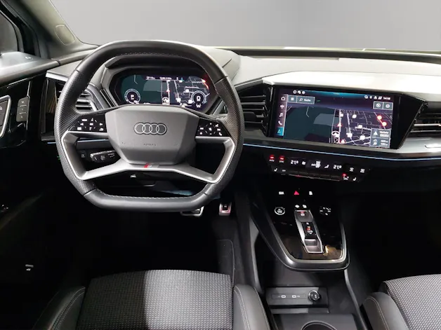 AUDI Q4 Sportback e-tron 45 Attraction quattro