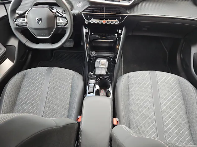 PEUGEOT Allure Premium