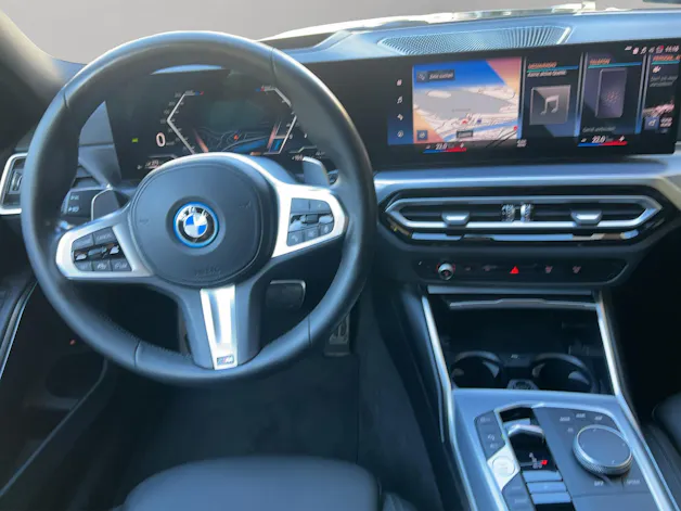 BMW 320e xDrive Touring Steptronic M Sport