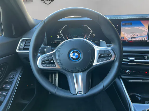 BMW 320e xDrive Touring Steptronic M Sport