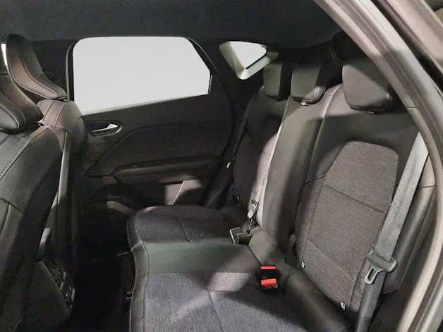 RENAULT Captur 1.3 TCe EDC Rive Gauche