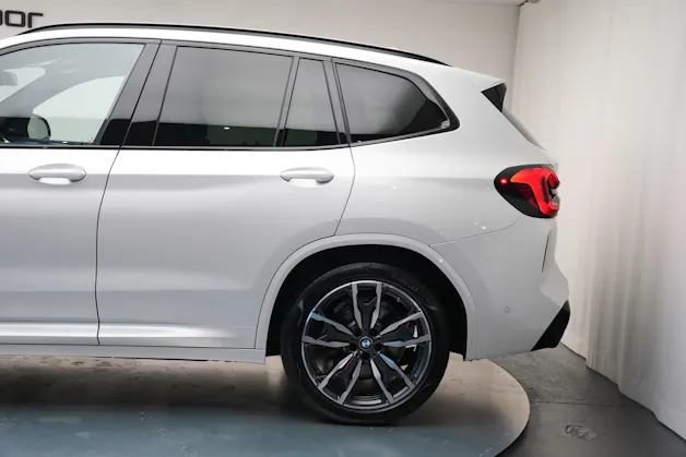 BMW X3 xDrive 48V 20d M Sport *CH-Fahrzeug* *Carbon* *Panorama* *AHK*