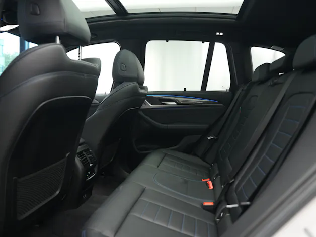 BMW X3 xDrive 48V 20d M Sport *CH-Fahrzeug* *Carbon* *Panorama* *AHK*