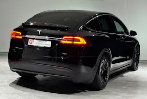 Tesla Model X 75 D | CH | 7Plätzer |
