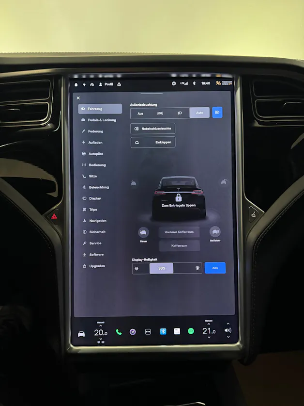 Tesla Model X 75 D | CH | 7Plätzer |