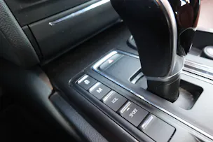MASERATI Ghibli 3.0 V6 "* CH Auto * Tempomat * Camera recul * Sièges Electriques/mémoire * GPS * Phares LED * 8 Roues *"