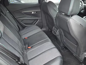 PEUGEOT 3008 1.2 PureTech Allure EAT8