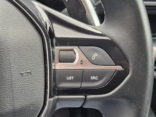 PEUGEOT 3008 1.2 PureTech Allure EAT8