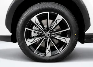 MG HS 1.5 T Hybrid+ Luxury *7 Jahre MG Garantie/150'000 km*