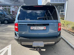 Toyota Land Cruiser 2.8TD 48V Swiss Edition mit Allterrainreifen + AHK