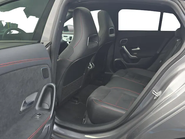 MERCEDES-BENZ CLA Shooting Brake 250 7G-DCT AMG Line
