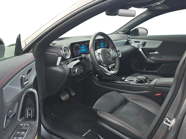 MERCEDES-BENZ CLA Shooting Brake 250 7G-DCT AMG Line