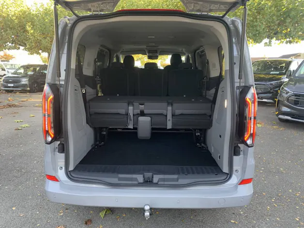 FORD Transit Custom Kombi 340 L1 2.5 Duratec 233 Limited PHEV