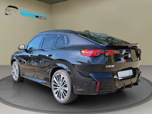 BMW iX2 xDrive 30 M Sport Pro