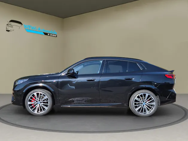 BMW iX2 xDrive 30 M Sport Pro