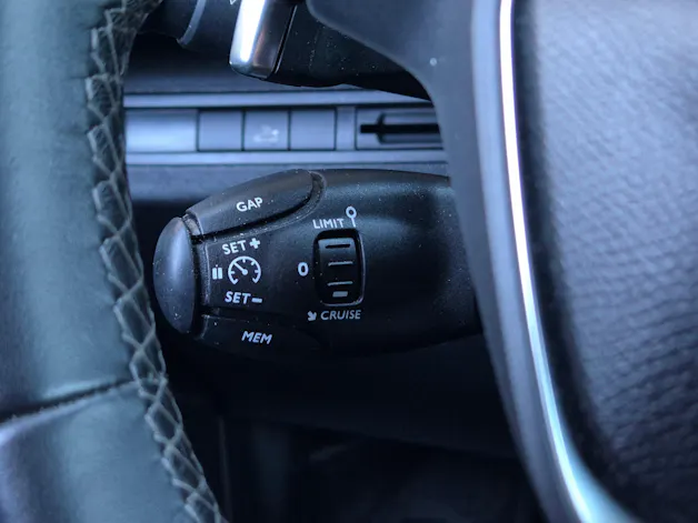 PEUGEOT 3008 1.6 THP Allure EAT