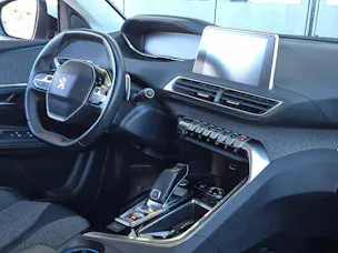 PEUGEOT 3008 1.6 THP Allure EAT
