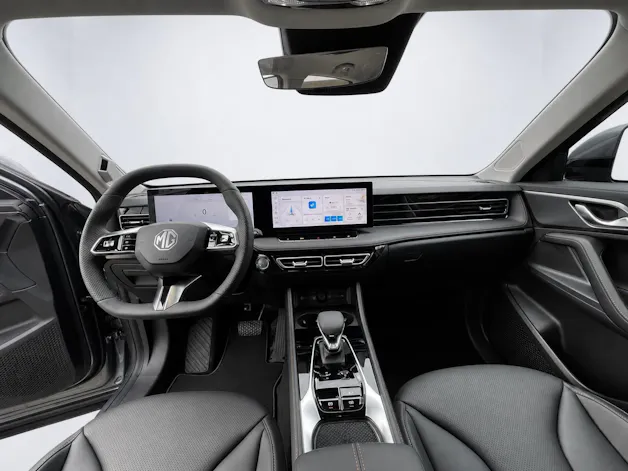 MG HS 1.5 T Hybrid+ Luxury *7 Jahre MG Garantie/150'000 km*