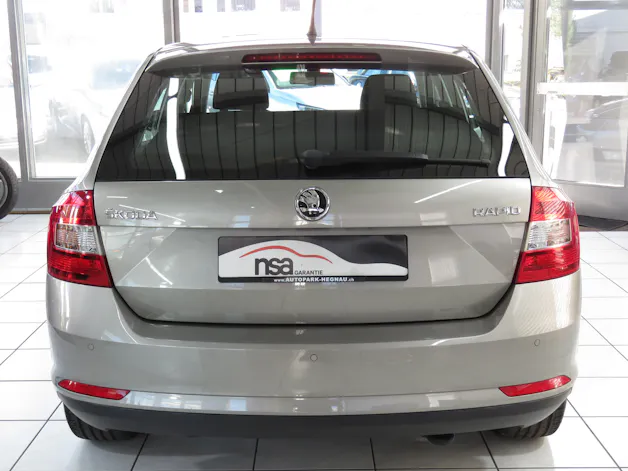 SKODA Rapid Spaceback 1.2 TSI Ambition