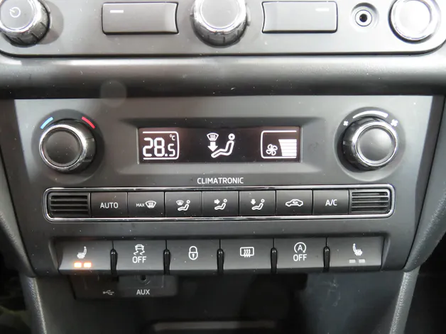 SKODA Rapid Spaceback 1.2 TSI Ambition