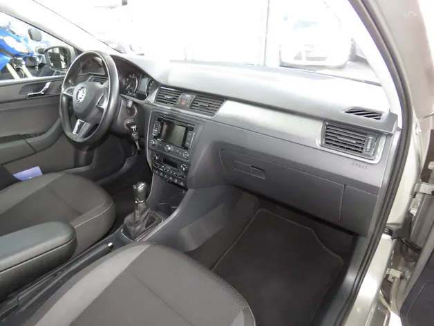 SKODA Rapid Spaceback 1.2 TSI Ambition