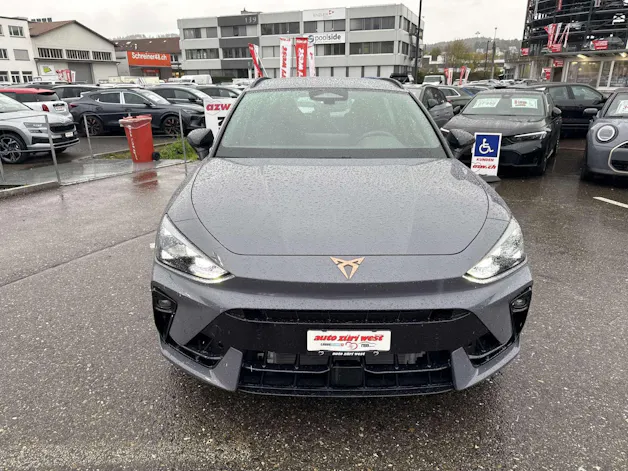 CUPRA LEON ST 2.0 TSi VZ 333PS 4Drive DSG-Automat