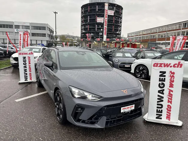 CUPRA LEON ST 2.0 TSi VZ 333PS 4Drive DSG-Automat