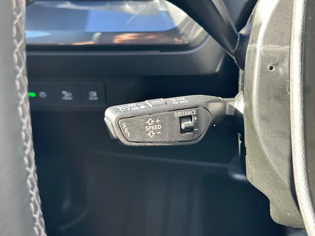 AUDI Q4 e-tron 45 quattro