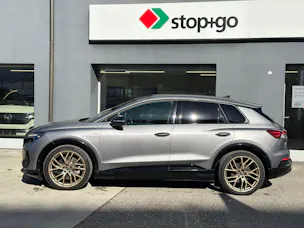 AUDI Q4 e-tron 45 quattro