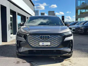 AUDI Q4 e-tron 45 quattro
