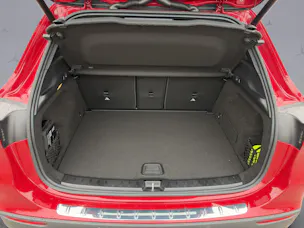 MERCEDES-BENZ GLA-Klasse H247 GLA 250 Swiss Star AMG Line 4matic
