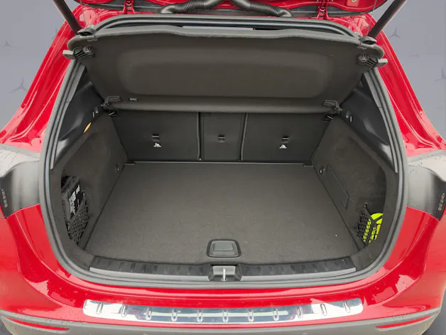 MERCEDES-BENZ GLA-Klasse H247 GLA 250 Swiss Star AMG Line 4matic