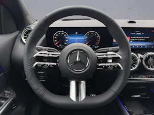 MERCEDES-BENZ GLA-Klasse H247 GLA 250 Swiss Star AMG Line 4matic