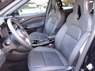 NISSAN Juke 1.6 Hybrid Tekna