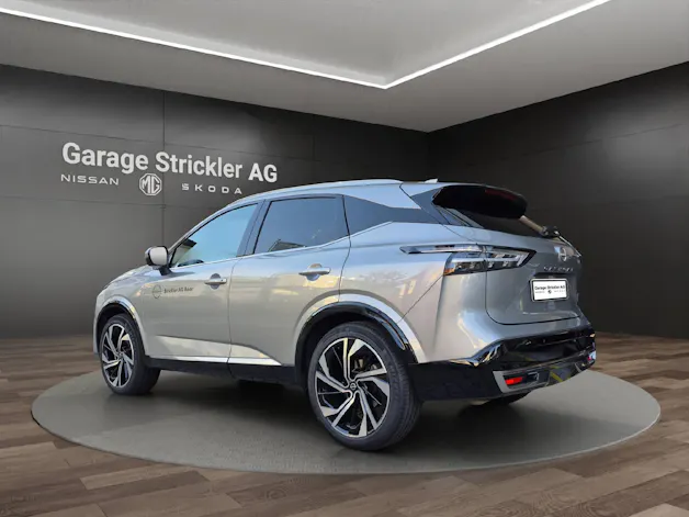 NISSAN Qashqai 1.3 DIG-T Tekna+ 4x4