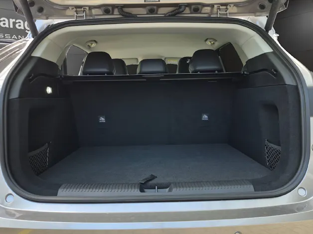 MG HS 1.5 PHEV Luxury