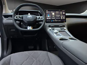 MG S6 EV 77 kWh Luxury 4WD