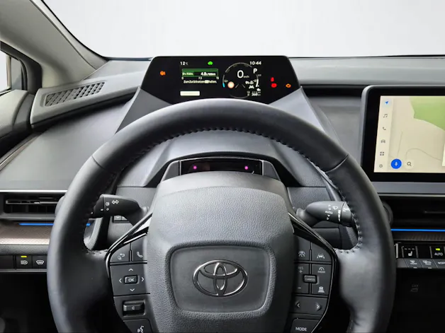 Toyota Prius 2.0 Plug-In-Hybrid Style inkl. Wartungsvertrag 4 Jahre / 60'000 km