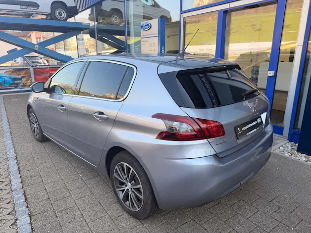 PEUGEOT 308 1.6 BlueHDi Style, DPF, Zahnriemen neu