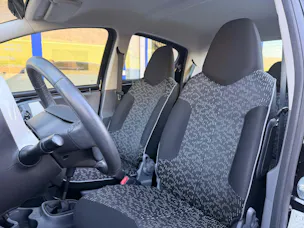 PEUGEOT 107 1.0 Trendy