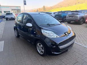 PEUGEOT 107 1.0 Trendy