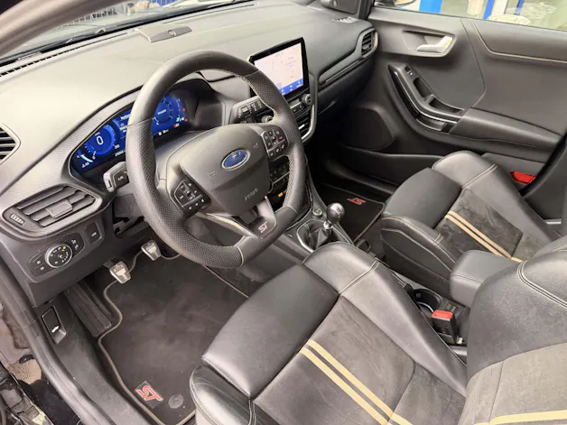 FORD Puma 1.5 EcoB ST Gold Edition