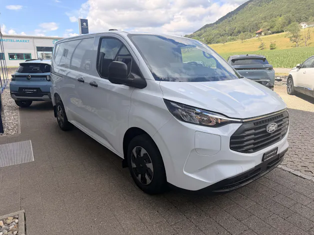 FORD Transit C Van 320 L1 2.5 Duratec 233 Trend PHEV