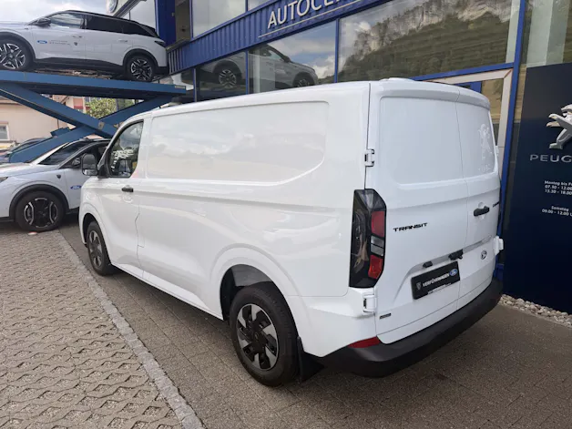 FORD Transit C Van 320 L1 2.5 Duratec 233 Trend PHEV