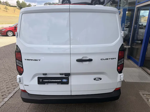 FORD Transit C Van 320 L1 2.5 Duratec 233 Trend PHEV