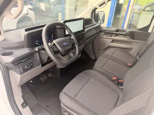 FORD Transit C Van 320 L1 2.5 Duratec 233 Trend PHEV
