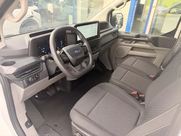 FORD Transit C Van 320 L1 2.5 Duratec 233 Trend PHEV