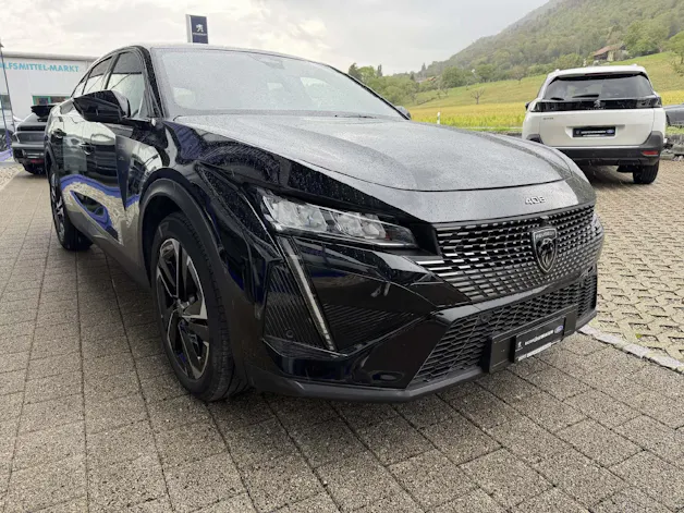 PEUGEOT 408 1.2 Hybrid Allure *5 Jahre Garantie*