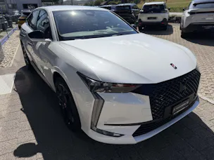DS 4 1.6 E-Tense Performance Line